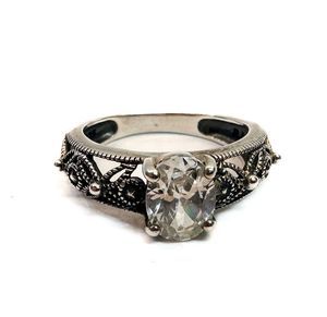 925 Sterling Silver Size Engagement Ring with CZ Stone Size 6 3.0 grams